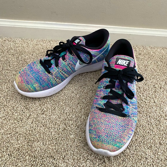 nike lunarepic flyknit low